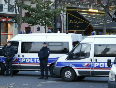 Γαλλία: Δεν ήταν γνώριμος των γαλλικών μυστικών υπηρεσιών ο ύποπτος που τραυμάτισε στρατιώτες